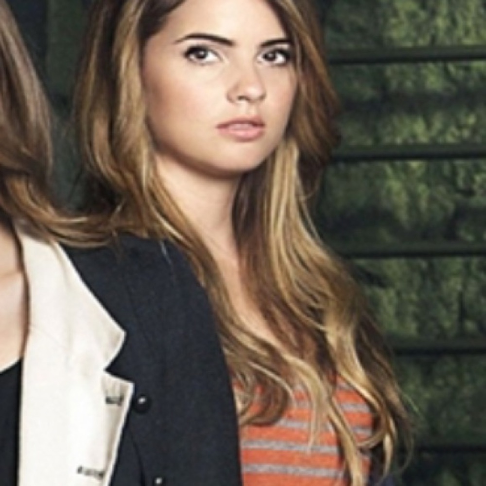 Malia Tate’s Hinge Tee